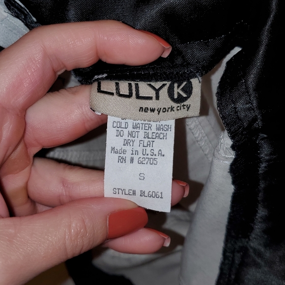 LULY K NEW YORK BEAUTIFUL DRESS/GOWN 👗 SIZE SMALL - Picture 3 of 3